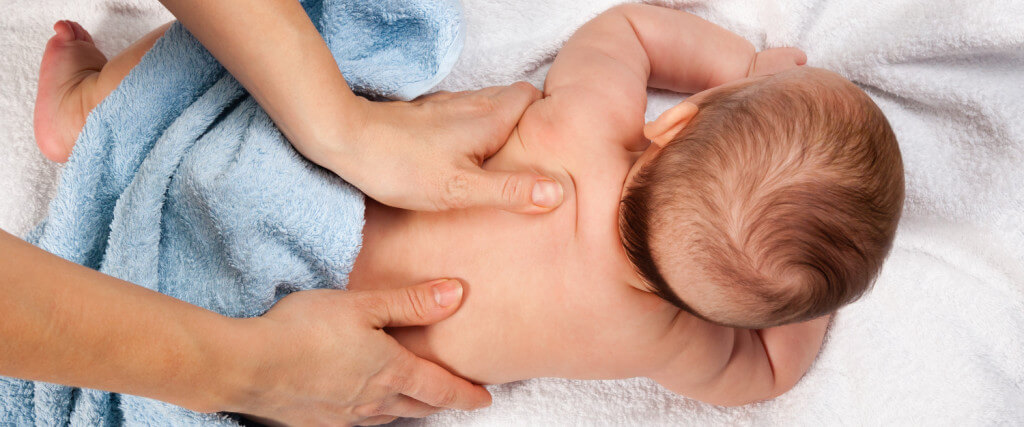 masaż-niemowlaka
