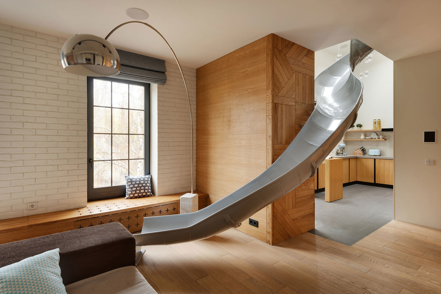 apartment-with-a-slide-08