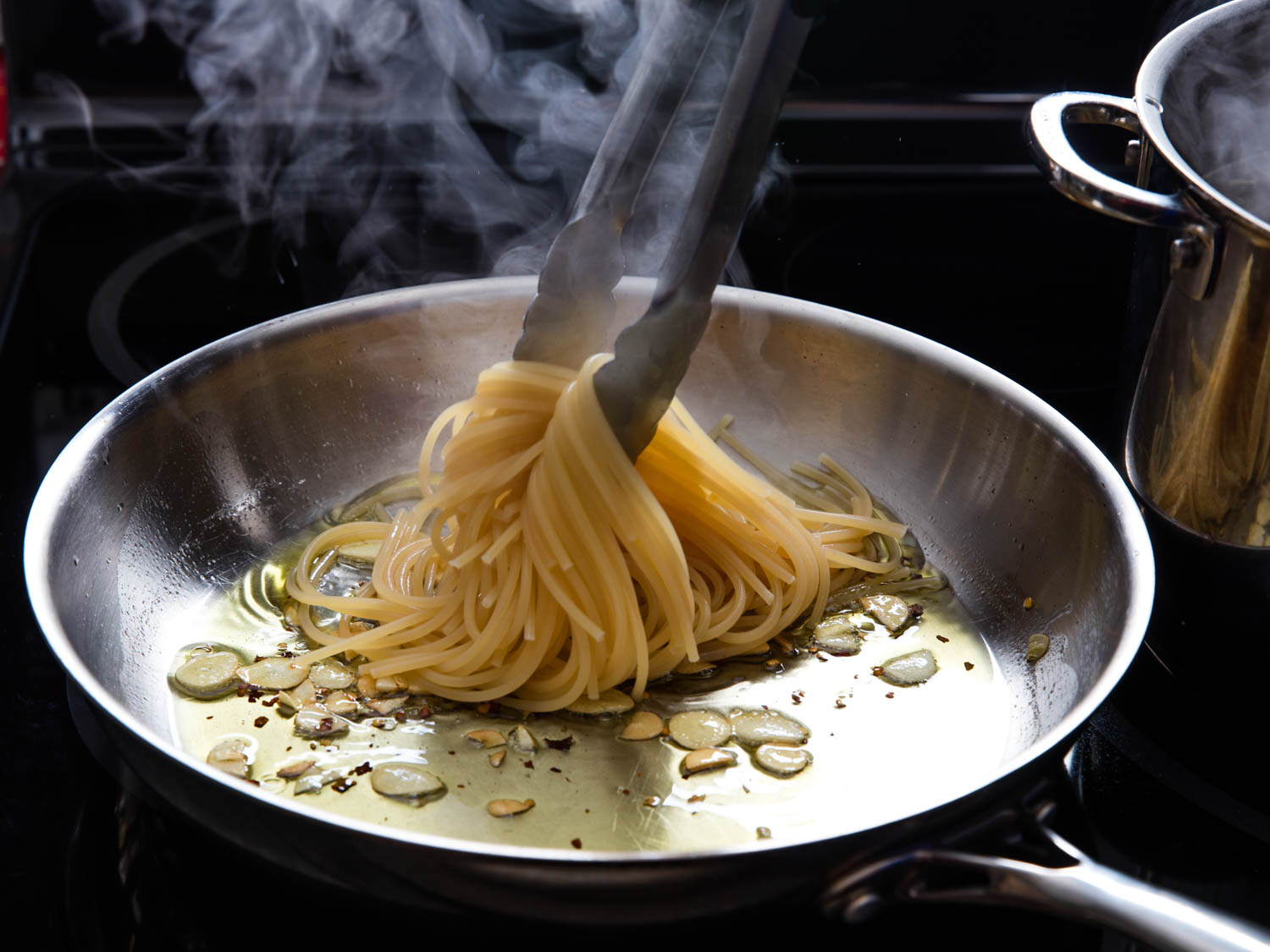 20160219-pasta-aglio-olio-vicky-wasik-4
