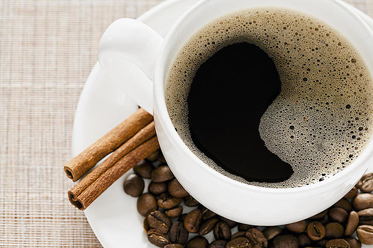 7 przepisów na stworzenie kawy smakowej