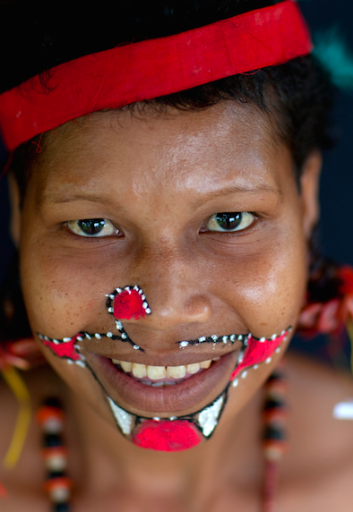 Papua, Nowa Gwinea - makijaż z różnych zakątków świata