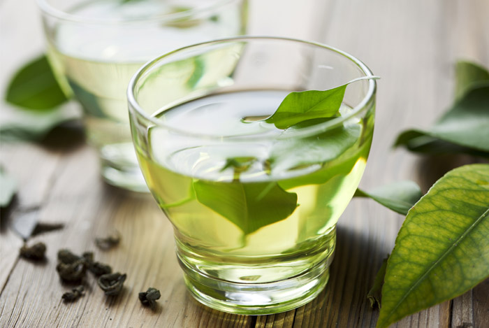 oznaki, że powinieneś pić więcej zielonej herbaty