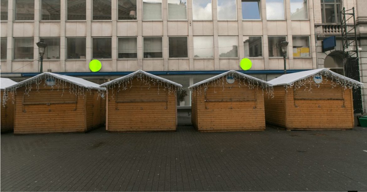 budki świąteczne zamknięte