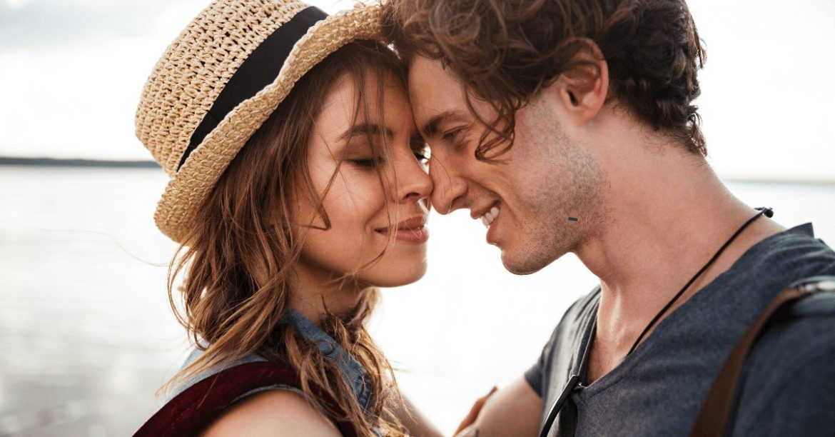 zakochana para wakacje